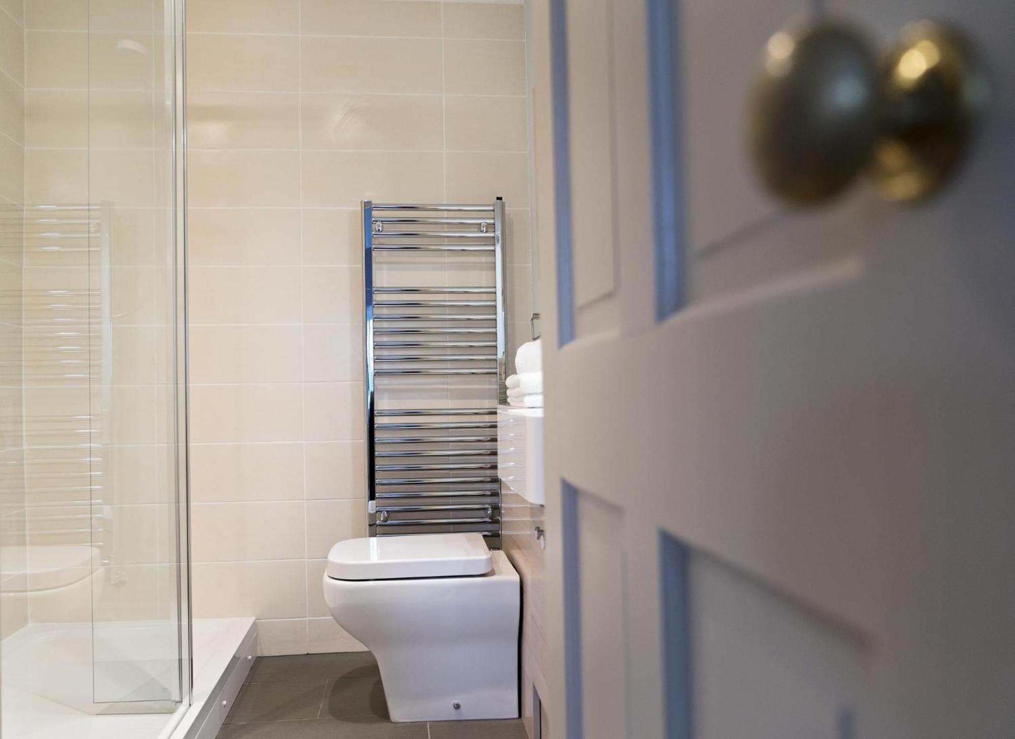 Neuadd B&B Suites Crickhowell Ruang foto